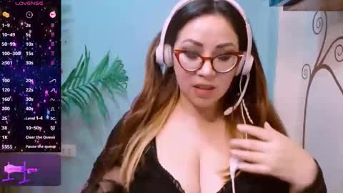 Snapshot of catalina3772516 chatting on 06.04.26 catalina3772516 online show from 06.04.26