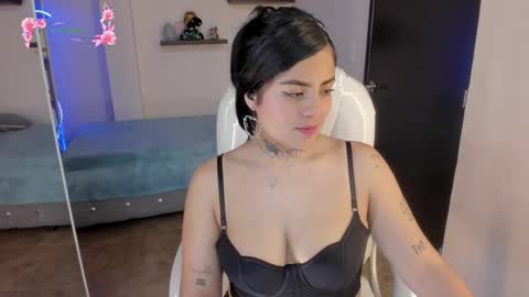 Catalina online show from 03.06.25