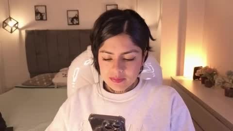 Snapshot of catalina_naughtyy chatting on 10.13.25 Catalina online show from 10.13.25