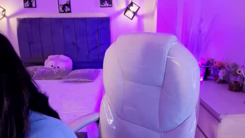 Snapshot of catalina_naughtyy chatting on 11.05.25 Catalina online show from 11.05.25