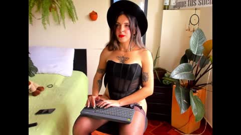 Cataina Lince online show from 02.05.25