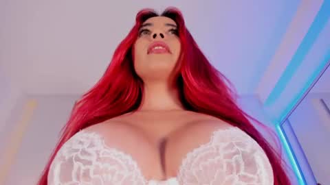 Snapshot of catalleya_hott chatting on 02.11.25 Call me Cata online show from 02.11.25