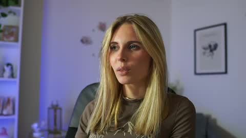 catecrago  online show from 02.13.25