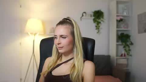 catecrago  online show from 09.27.25