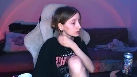 Snapshot of cath_dysphoria_ chatting on 02.27.25 CATH online show from 02.27.25