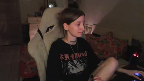 Snapshot of cath_dysphoria_ chatting on 09.11.25 CATH online show from 09.11.25