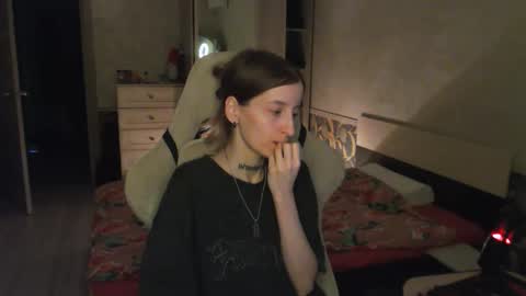 Snapshot of cath_dysphoria_ chatting on 10.17.25 CATH online show from 10.17.25