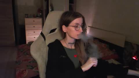 Snapshot of cath_dysphoria_ chatting on 10.24.25 CATH online show from 10.24.25