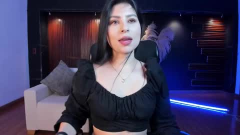 Catalina Santana online show from 10.20.25