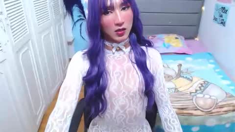 Snapshot of catharin_foxxx chatting on 11.07.25 catharin_foxxx online show from 11.07.25