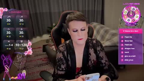 Snapshot of catherine76x chatting on 02.15.26 Catherinecuddles online show from 02.15.26