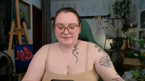 Snapshot of catherineclaire chatting on 05.09.26 catherineclaire online show from 05.09.26