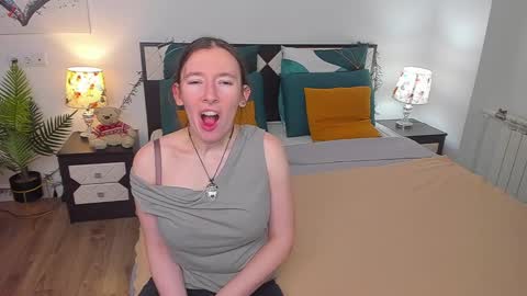 Catrin online show from 03.06.25