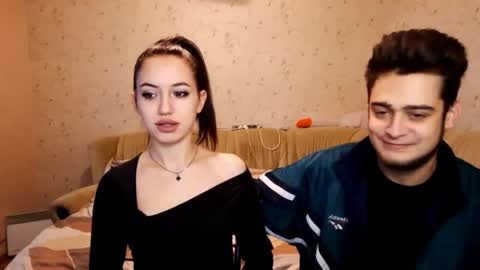 Snapshot of catherinexalex chatting on 10.23.25 catherinexalex online show from 10.23.25