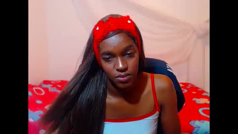 Snapshot of cathi_nahomi chatting on 10.20.25 cathi_nahomi online show from 10.20.25
