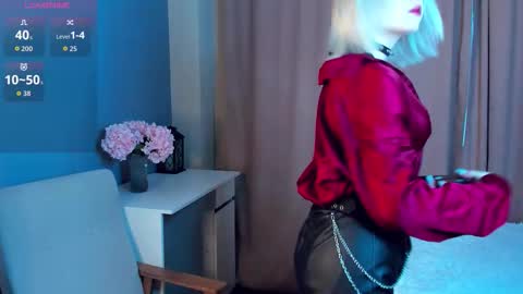 Mia online show from 03.26.26