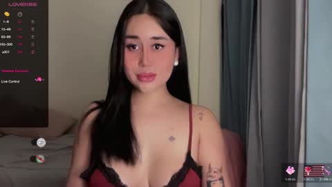 Snapshot of cathleya_ chatting on 03.04.25 Cathy online show from 03.04.25