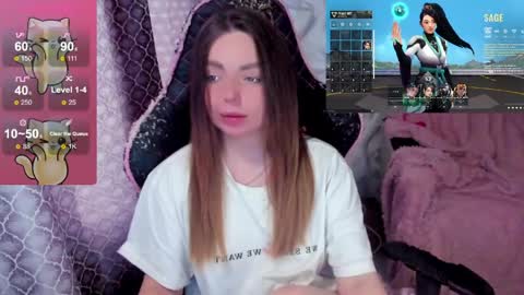 Snapshot of catisyfury chatting on 04.23.26 . . online show from 04.23.26