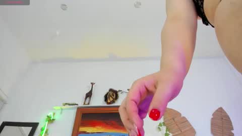 Snapshot of catleya_noire chatting on 02.11.26 Catleya online show from 02.11.26