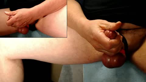 Snapshot of catlover03 chatting on 04.07.26 Mike online show from 04.07.26