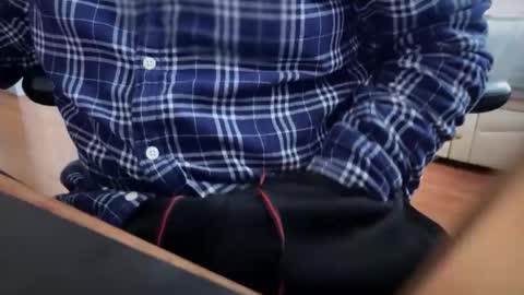 catmandoo21001 online show from 11.14.25