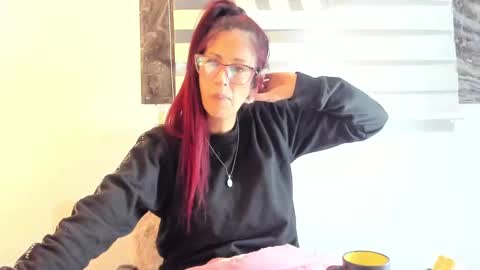 CATT EVANS online show from 01.05.25