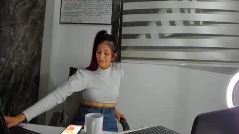 CATT EVANS online show from 01.28.25