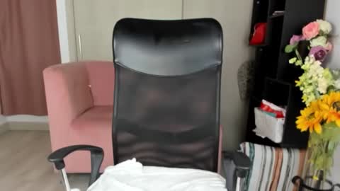 catta cat18 online show from 01.29.25