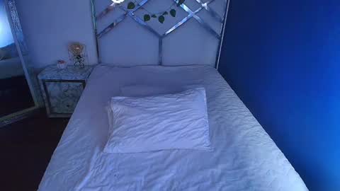 CATALEYA  online show from 01.22.25