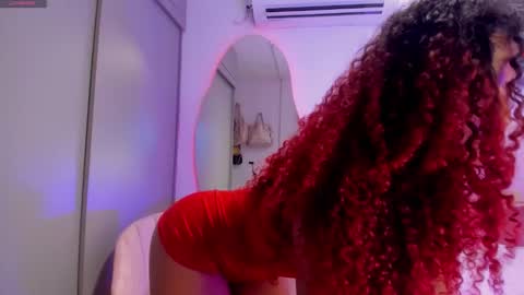 Snapshot of cattaleya_russ chatting on 09.28.25 catta 3 online show from 09.28.25