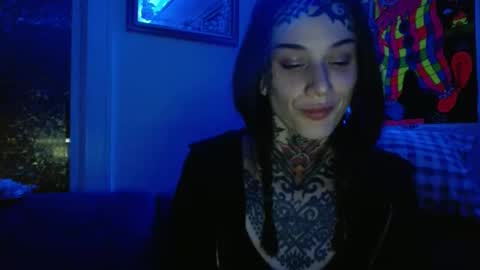 Snapshot of caulkgobbler chatting on 11.09.25 alaska online show from 11.09.25