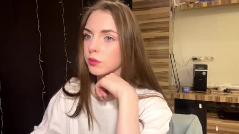 Polly online show from 02.25.26