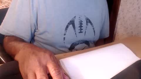 cazzsper2005 online show from 10.29.25