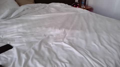 Snapshot of cbfryaa chatting on 11.04.25 cbfryaa online show from 11.04.25