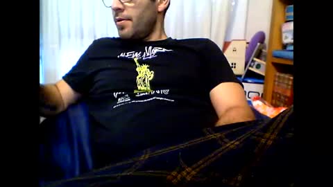 Snapshot of ccddrr2 chatting on 12.04.24 ccddrr2 online show from 12.04.24