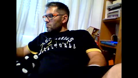 Snapshot of ccddrr2 chatting on 10.10.25 ccddrr2 online show from 10.10.25