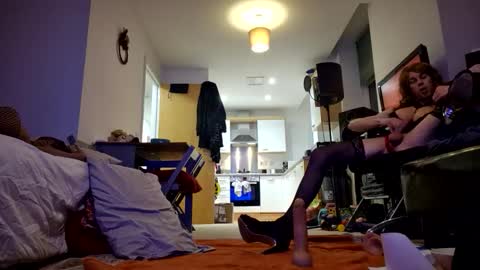 Cdleigh1984 online show from 04.20.26