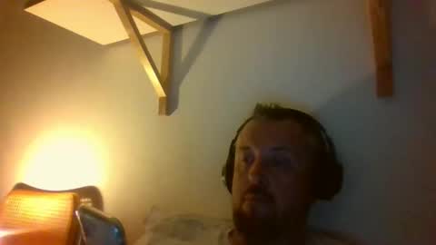 Snapshot of cebcool chatting on 04.03.26 Sb online show from 04.03.26