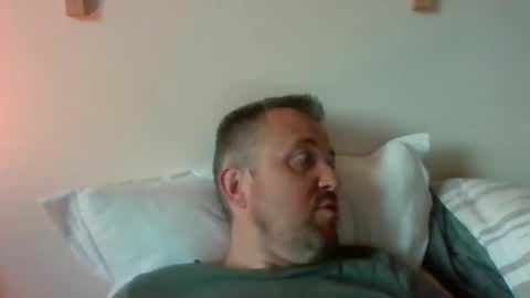 Snapshot of cebcool chatting on 04.06.26 Sb online show from 04.06.26