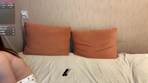 Gina and Dora online show from 04.18.26