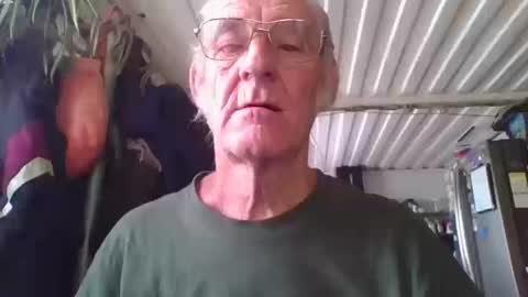 Chuck online show from 10.11.25