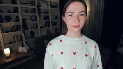 Josie Manesi online show from 12.23.24