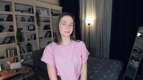 Josie Manesi online show from 12.25.24