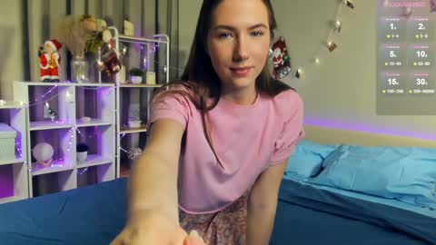 Josie Manesi online show from 01.10.25