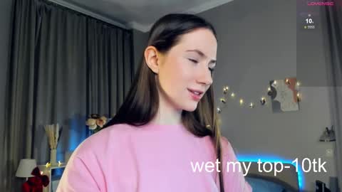 Josie Manesi online show from 02.19.25