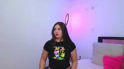 Snapshot of celeste_1star chatting on 02.05.25 celeste_1star online show from 02.05.25