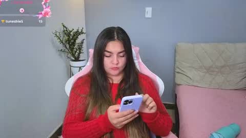 Snapshot of celeste_1star chatting on 09.13.25 celeste_1star online show from 09.13.25