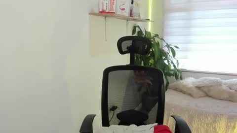 celeste_bonnet1 online show from 09.25.25