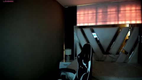 SARA  online show from 02.26.26