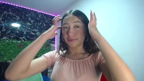 Snapshot of celeste_polis chatting on 10.15.25 celeste_polis online show from 10.15.25